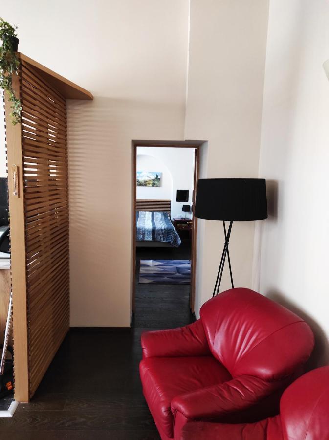 Robi Studio Braşov Buitenkant foto